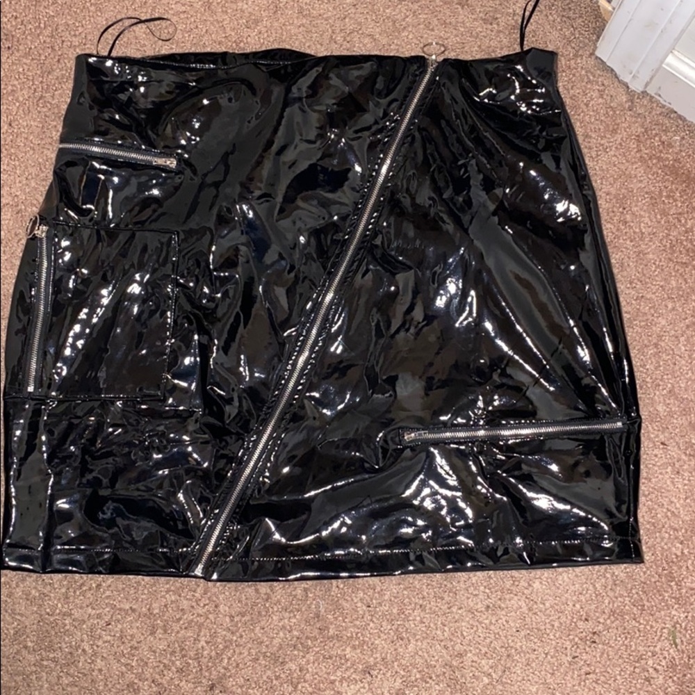 Leather skirt